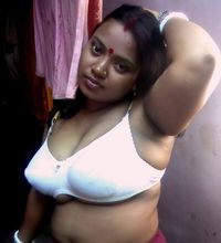Hardcore Boobs milf aunties posing bra panty showing awesome cleavage boob curves tease their partners telugu bhabhi tight exposes